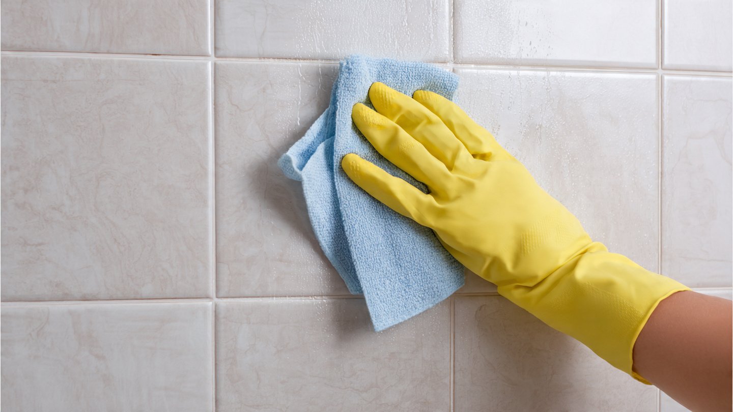 Common Bathroom Cleaning Mistakes That Damage Your Grout Permanently